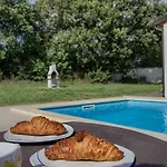 Villa Wonderful Nezakcij With Pool Near The Town And The