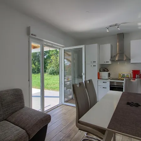 Wonderful Nezakcij With Pool Near The Town And The Villa
